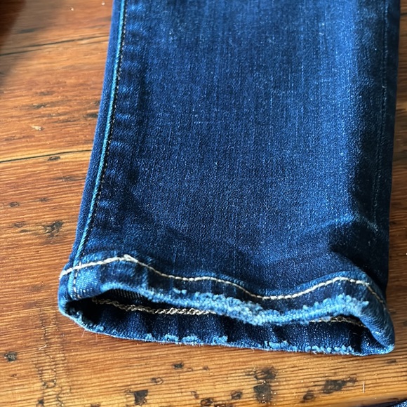American Eagle Super Stretch Dark Denim Jeans Size 6 Super Short - Picture 7 of 7